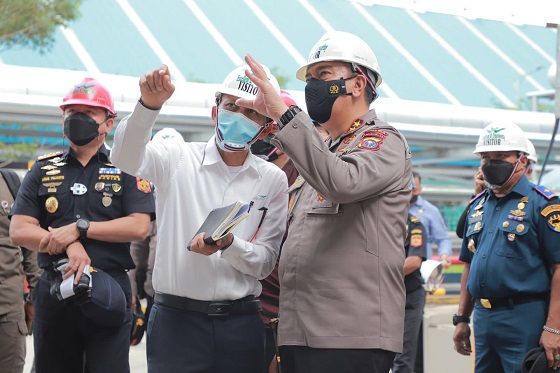 Gambar Kapolda Riau Tinjau Kilang PT. Wilmar Group